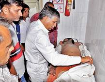 મહેસાણાઃ કેતન પટેલના શરીર પર 39 ઈજાનાં નિશાન, હાથના પંજા-પગનાં તળિયાં પર 200 લાકડી માર્યાંનાં નિશાન છૂપાવાયાનો આક્ષેપ