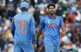 અત્યાર સુધી ચેમ્પિયન ટ્રોફીમાં સારી બોલિંગ કરનારા ઉમેશ યાદવને સાઉથ આફ્રિકા સામેની મહત્વની મેચમાં પડતો મુકવામાં આવ્યો છે. કોહલીએ ઉમેશ યાદવના સ્થાને અશ્વિનને ટીમમાં સમાવેશ કર્યો હતો. ઇગ્લેન્ડમાં પીચ ફાસ્ટ બોલરો માટે અનુકુળ હોય છે ત્યારે ઉમેશ યાદવને પડતો મુકી સ્પીનરને તક આપતા આશ્વર્ય સર્જાયું છે.