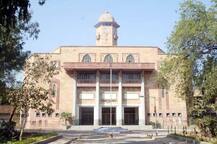 હવે LLB કરવા માટે પણ વયમર્યાદા નક્કી કરાઈ, જાણો કોને નહીં મળે LLBમાં એડમિશન