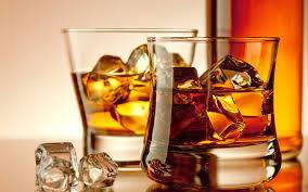 ગુજરાત સરકારે નશાબંધી એક્ટની કલમ 85(1)ના નિયમોમાં કોઈ જ ફેરફાર કર્યો નથી. તેના કારણે દારૂબંધીનો ભંગ કરનાર નાગરીકના મેડીકલ, તસ્વીરો અને અંગૂઠાની છાપ જેવી પ્રોસિજર પૂર્ણ કર્યા બાદ પોલીસ સ્ટેશનમાંથી જ જામીન મળી શકશે. આ નિયમ દારૂડિયાઓ માટે રાહતરૂપ છે કેમ કે તેમણે જેલની હવા નહીં ખાવી પડે.