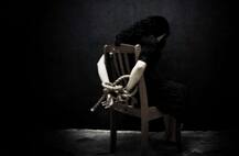 અમદાવાદઃ પતિની પ્રેમિકાને પકડીને પત્નીએ પોલીસ કંટ્રોલમાં ફોન કરી શું કહ્યું?