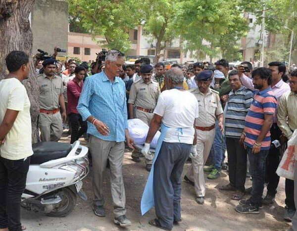 સરકારે દહેશત વ્યક્ત કરી હતી કે, પીએમની સીડી આપવામાં આવે તો તે સોશિયલ મીડિયામાં ફરતી થઇ શકે છે અને કાયદો-વ્યવસ્થાની સ્થિતી બગડી શકે છે. આ અરજી શુક્રવારે મહેસાણા ચીફ જ્યુડિશિયલ જજ વાજપેયી સમક્ષ ચાલી હતી. કોર્ટે શનિવારે સરકાર તરફે કરાયેલી અરજી ગ્રાહ્ય રાખી ફરિયાદીની અરજી કાઢી નાખી હતી.