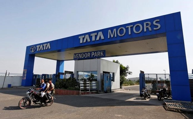 Tata Motors plans Rs 32,000 crore capex plan to manufacture electric vehicles इलेक्ट्रिक वाहनांच्या निर्मितीसाठी टाटा मोटर्सचे 32,000 कोटी कॅपेक्स योजनेचे उद्दिष्ट