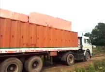 રામ મંદિરના નિર્માણમાં લાગ્યું VHP, અયોધ્યામાં ત્રણ ટ્રક ભરી લવાયા પથ્થર