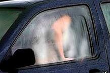 મુંબઈઃ કોલેજીયન યુવતીનું અપહરણ કરી ત્રણ યુવકોએ ચાલું કારમાં ગુજાર્યો બળાત્કાર