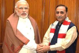 સરકાર એક સાથે સાડા ત્રણ લાખ ટેબ્લેટ ખરીદી રહી હોવાથી વેરા સાથે તેની પડતર કિંમત રૂપિયા 5600 જેટલી થશે. ટેબ્લેટ પર એક વર્ષની વોરંટી મળશે. આ પ્રોજેક્ટ યુવા વર્ગને આકર્ષવા હોવાથી વિતરણ પૂર્વેની તડામાર તૈયારી ચાલી રહી છે.