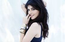 આ હોટ એક્ટ્રેસે પતિ પર લગાવ્યો હિન્દુ બનાવવાનો આરોપ, લગ્નને થયા છે સાત મહિના