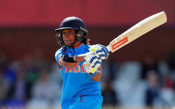 Womens T20 World Cup: મહિલા ટી-20 વર્લ્ડકપ 2023 અને ટ્રાઇ સીરિઝ માટે ભારતીય ટીમની જાહેરાત, હરમનપ્રીત કૌરને સોંપાઇ કેપ્ટનશીપ Womens T20 World Cup: મહિલા ટી-20 વર્લ્ડકપ 2023 અને ટ્રાઇ સીરિઝ માટે ભારતીય ટીમની જાહેરાત, હરમનપ્રીત કૌરને સોંપાઇ કેપ્ટનશીપ