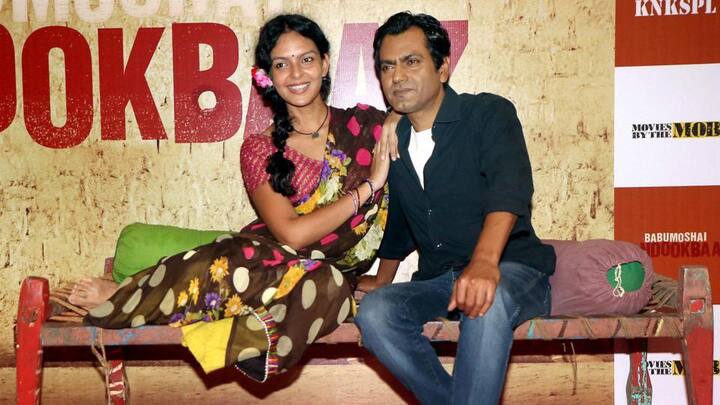 ફિલ્મ નિર્માતાએ સેંસર બોર્ડના નિર્ણય પર નારાજગી વ્યક્ત કરતા કહ્યું કે ‘સેંસર બોર્ડે પહેલા જ અમને એડલ્ટ સર્ટિફિકેટ આપ્યું હતું. જો કે, સેંસર બોર્ડે 48 કટ મારવા જ હતા તો અમને એડલ્ડ સર્ટિફિકેટ આપ્યું જ કેમ?