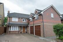 UKમાં ગુજરાતી ડોક્ટરે 54 દર્દીઓ સાથે માણ્યું સેક્સ, જાણો થશે કેટલી સજા ? 