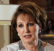 15 ઓગસ્ટ અમેરિકી રાજદૂત પહેરવા માગે છે સાડી, લોકો પાસે માગી મદદ