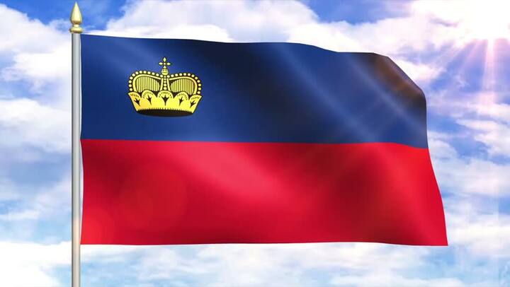 લૈચટેંસ્ટેઇન: વિશ્વના સૌથી નાના દેશમાંનુ એક દેશ. લૈચટેંસ્ટેઇન 1866માં જર્મન શાસનમાંથી મુક્ત થયુ હતું. 15 મી ઓગસ્ટના રોજ રાષ્ટ્રીય દિવસ તરીકે ઉજવવામાં આવ્યો હતો. ઉજવણીઓમાં મેડોવ્સમાં કેથોલિક 