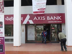 Axis Bank Update: એક્સિસ બેંકના ખાતાધારકો માટે આ નિયમમાં થયો ફેરફાર, ધ્યાન નહીં રાખો તો થઈ શકે છે નુકસાન