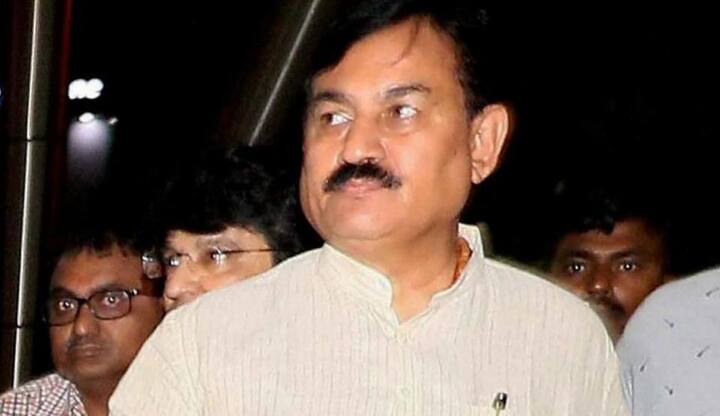 ગુજરાત કૉંગ્રેસે એનસીપીને પહેલી સપ્ટેમ્બરે વલસાડ જિલ્લાના પારડીમાં યોજાનારી રેલીમાં પણ આમંત્રણ આપ્યું નથી. એનસીપીને ભાજપની બી-ટીમ કહી છે. પરંતુ એનસીપી માટે દરવાજા ખુલ્લા મુક્યા છે અને એનસીપીને રેલીમાં બોલાવા અંતિમ નિર્ણય લેવા કૉંગ્રેસે હાઇ કમાંડને કહ્યું છે.