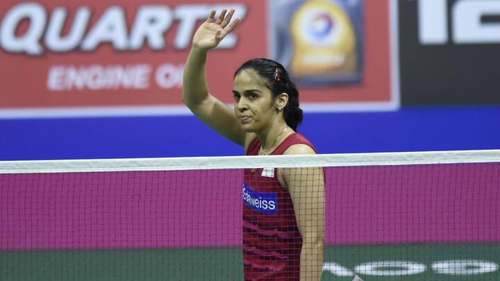 સાઇના અગાઉ પણ 2015ના વર્લ્ડ ચેમ્પિયનશિપની ફાઇનલમાં પહોંચી હતી. ત્યારે તેણે સિલ્વર મેડલ જીત્યો હતો. ઓકુહારાએ એક કલાક અને 14 મિનિટમાં જીત મેળવી ફાઇનલમાં સ્થાન બનાવ્યું હતું. ઓકુહારાએ ક્વાર્ટર ફાઇનલમાં ઓલિમ્પિક અને ડિફેન્ડિંગ ચેમ્પિયન સ્પેનની કેરોલિના મારિનને હરાવી હતી. જ્યારે સાઈનાએ ક્વાર્ટર ફાઇનલમાં સ્કોટલેન્ડની કર્સ્ટી ગિલમોરને હરાવી સેમી ફાઇનલમાં સ્થાન મેળવ્યું હતું. 