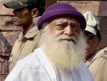 આસારામને સુપ્રીમ કોર્ટે આપ્યો ઝાટકો, ગુજરાત સરકારની પણ કાઢી ઝાટકણી