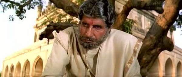 નોંધનીય છે કે આ ફિલ્મ 21 મે 1999માં રીલિઝ થઇ હતી. ફિલ્મમાં અમિતાભ બચ્ચને ડબલ રોલ કર્યા હતાં. સેટ મેક્સ હવે સોની મેક્સ થઇ ગયું છે પરંતુ ફિલ્મ હજુ પણ આવી રહી છે.