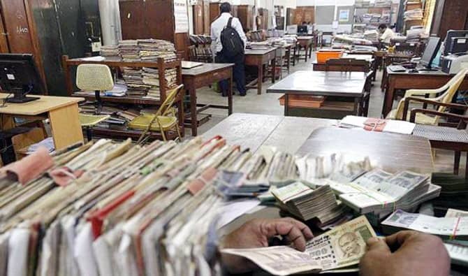 8th Pay Commission: 14,000, 15,000 કે 18,000, 8મા પગાર પંચમાં ₹1 લાખ પગાર મેળવનારાઓ માટે કેટલો વધારો થશે? 8th Pay Panel, ₹1 Lakh Salary May Rise by ₹14K to ₹18K Monthly 8th Pay Commission: 14,000, 15,000 કે 18,000, 8મા પગાર પંચમાં ₹1 લાખ પગાર મેળવનારાઓ માટે કેટલો વધારો થશે?