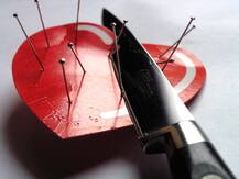 અમદાવાદઃ પત્નિ-પ્રેમિકા સાથે એક જ ઘરમાં રહેતા પુરૂષે કેમ કરી પ્રેમિકાની હત્યા? જાણો વિગત