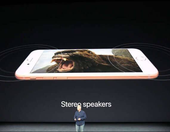 iPhone X - કિંમતઃ 999 અમેરિકન ડૉલર (લગભગ 64,000 રૂપિયા), પ્રી-ઓર્ડરઃ 27 ઓક્ટોબરથી, સેલઃ 3 નવેમ્બરથી