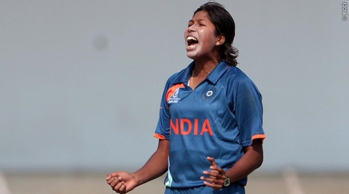 ICC Women's World Cup 2022: Jhulan Goswami completes special double ton, becomes only 2nd women's cricketer to play 200 ODIs Jhulan Goswami: झुलन गोस्वामीची आणखी एका व्रिकमाला गवसणी, अशी कामगिरी करणारी ठरली दुसरी महिला क्रिकेटर