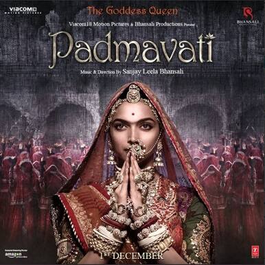 મુબંઈ: અનેક વિવાદો બાદ સંજય લીલા ભંણસાલીની ફિલ્મ પદ્માવતીનો ફર્સ્ટ લુક જાહેર કરવામાં આવ્યો છે. આ પોસ્ટરમાં સાથે એ પણ જણાવવામાં આવ્યું છે કે, ફિલ્મ પ્રથમ ડિસેમ્બરે રીલીઝ થશે. બુધવારે રણવીર સિંહે ટ્વિટ કરી જાણકારી આપી કે, પદ્માવતીનું પોસ્ટર ગુરુવારે રીલીઝ થઈ શકે છે. 