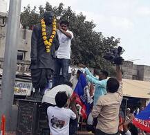 હાર્દિક પટેલે સીદસરમાં યોજ્યો રોડ શો, ભાજપના પાટીદાર ધારાસભ્યો અંગે શું કરી કોમેન્ટ?