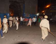 વડોદરા: મોડી રાત્રે તાજીયા વિસર્જનમાં કોમી ભડકો, પોલીસે કર્યું ફાયરિંગ