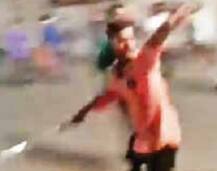 તલવારો વિંઝતા તોફાનીઓએ વડોદરામાં ફેલાવ્યો ભારે આતંક, આ રહી તસવીરો 