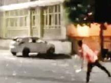 તલવારો વિંઝતા તોફાનીઓએ વડોદરામાં ફેલાવ્યો ભારે આતંક, આ રહી તસવીરો 