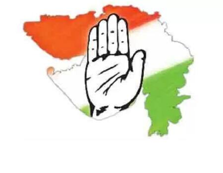 ભાજપના રાષ્ટ્રીય અધ્યક્ષના નિવેદન સામે કોંગ્રેસ પ્રદેશ પ્રમુખ સોલંકીએ આકરી પ્રતિક્રિયા સાથે અમિત શાહથી માંડીને રાજ્ય સરકારમાં ઉચ્ચ પદ પર બેઠેલાં કેબિનેટ પ્રધાનો, ધારાસભ્યો અને સાંસદોની યાદી જાહેર કરતાં કહ્યું કે, ચાલ, ચરિત્ર અને ચલનની વાતો કરનારા ભાજપનો અસલી ચહેરો આનાથી ઉજાગર થાય છે. કચ્છના ચર્ચિત નલિયા દુષ્કર્મ કાંડનો ઉલ્લેખ કરતાં તેમણે કહ્યું કે, આ કાંડમાં કચ્છ અને ગુજરાતના પોતાના કેટલા નેતાઓ સંડોવાયેલાં છે તે ભાજપ જાણે જ છે.
