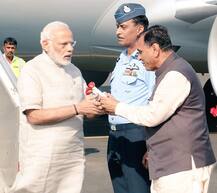 દ્વારકા મંદિરે PM મોદીએ આરતી ઉતારીને કરી પૂજા, દાનપેટીમાં કર્યું દાન