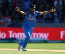 જાણો કોણ છે નૂપુર નાગર, જેણે ભારતના સ્ટાર બોલર ‘ભુવી’ને કર્યો ક્લિન બોલ્ડ