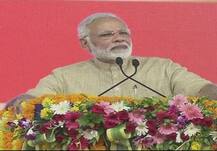 વડનગરઃ વિકાસ કોને કહેવાય? વિકાસ તમને ગમે છે? પ્રજાને સવાલ કરી વિરોધીઓ પર વરસ્યા PM મોદી