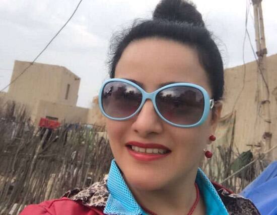 બીજી બીજુ પોલીસને હનીપ્રીતના એક મોબાઇલ વિશે કડી મળી ગઇ છે. આ મોબાઇલ હવે કોઇ બીજાની પાસે રખાવવામાં આવ્યો છે. પોલીસને તે વ્યક્તિની જાણકારી છે. તેનો સંપર્ક કરવામાં આવી રહ્યો છે.