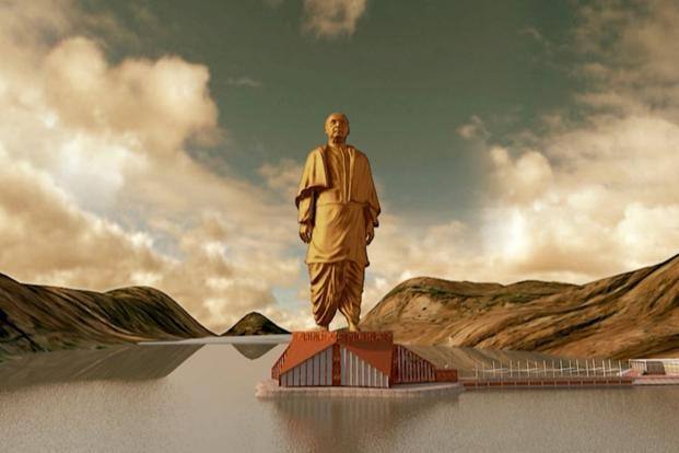 આ સંબંધમાં રિટાયર્ડ એન્જિનિયર જેપી સિંહનું કહેવું છે કે 60 વર્ષનું કુશાસન ભોગવનાર દેશ માટે પીએ મોદી રામના સ્થાને આવ્યા છે. આ મંદિર બનાવવા માટે રૂપિયા મોદી ભક્તો આપશે. 