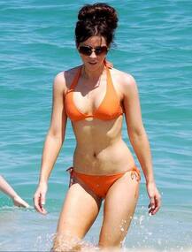 હોલીવુડના ડિરેક્ટરે જોલી ઉપરાંત કઈ અભિનેત્રીઓ  સાથે સેક્સ  સંબંધ બાંધવા કરેલી કોશિશ ? 