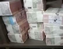 સુરત: 50 અને 200 રૂપિયાની નવી નોટના કાળાબજાર, જાણો બંડલે શું લેવાતો ભાવ?