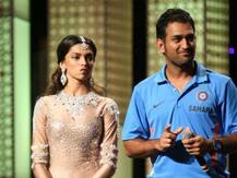 ....તો આ હોટ અભિનેત્રી માટે ધોનીએ કપાવી નાંખ્યા હતાં પોતાના લાંબા વાળ?