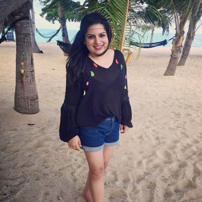 નવી દિલ્લી: હૉલીવુડ અભિનેત્રી અલિસા મિલાનોના #MeToo અભિયાન હેઠળ વિશ્વભરની મહિલાઓ પોતાની સાથે બનેલા યૌન શોષણની ઘટનાઓનો ખુલાસો કરી રહી છે. એવામાં હવે પ્રસિદ્ધ કોમેડિયન મલ્લિકા દુઆએ નાનપણમાં પોતાની સાથે થયેલા યૌન શોષણની ઘટનાનો ખુલાસો કર્યો હતો.