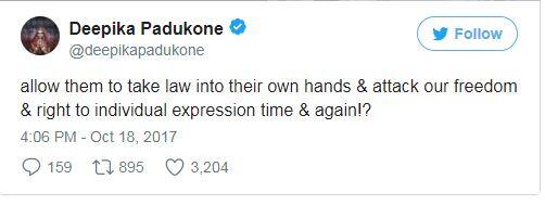 ફિલ્મ પદ્માવતીના મુખ્ય ભૂમિકા નિભાવી રહેલી અભિનેત્રી દીપિકા પાદુકોણે આ અંગે ઘટનાની નિંદા કરતા ટ્વીટ કર્યું છે. સાથે તેમણે આ અંગે કાર્યવાહી કરવા સૂચના અને પ્રસારણ મંત્રી સ્મૃતિ ઈરાની પાસે મંદદ માગી છે.