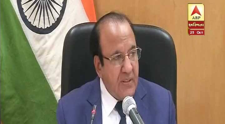 જોતિએ એ પણ જાહેરાત કરી હતી કે ગુજરાતમાં મતગણતરી 18 ડીસેમ્બરના રોજ યોજાશે. અગાઉ ચૂંટણી પંચે હિમાચલ પ્રદેશમાં પણ 18 ડીસેમ્બરે મતગણતરી કરવાની જાહેરાત કરી હતી. 