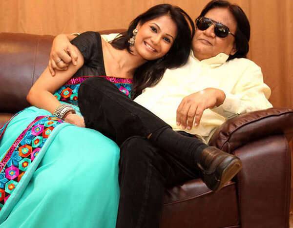  ગૌતમ અધિકારીએ હેલ્લો ઈન્સ્પેક્ટર, કમાન્ડર, માર્શલ, સિલસિલા અને વક્ત કી રફ્તાર જેવી અનેક ટીવી સીરિયલ્સનું ડિરેક્શન પણ કર્યું હતું.