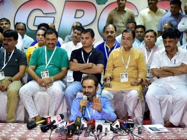 હાલ સોશિયલ મીડિયામાં પ્રથમ તબક્કા માટેની કોંગ્રેસની યાદી વાયરલ થઈ છે, જેમાં પોરબંદરમાંથી અર્જુન મોઢવાડિયા, ભાવનગર દક્ષિણમાં શક્તિસિંહ ગોહિલ, વ્યારામાંથી તુષાર ચૌધરી, ડભોઈમાંથી સિધ્ધાર્થ પટેલ ચૂંટણી લડશે, તેવું કહેવાયું છે. 