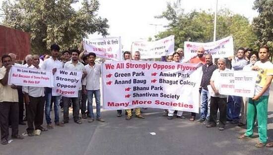 રહેણાંક વિસ્તારમાં ફ્લાય ઓવર બ્રિજ બનાવવાની કોઈ જરૂર જ નથી તેવા આક્ષેપો સ્થાનિક દ્વારા કરવામાં આવ્યા છે. જેથી સુસેન સર્કલ તરફથી તરસાલી રોડ ઉપર બનાવવામાં આવતા ફ્લાય ઓવરપ બ્રિજનો આસપાસનો સોસાયટીના રહીશો દ્વારા સખ્ત વિરોધ કરવામાં આવી રહ્યો છે.