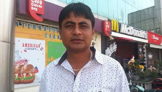 જોકે આ મામલે અનેકવાર કોંગ્રેસ નનૈયો ભણી ચૂકી છે. થોડાં દિવસ પહેલા જ શક્તિસિંહ ગોહિલે પણ કહ્યું હતું કે પાટીદાર સમાજ સક્ષમ સમાજ છે. તે પોતાની માંગણીઓ માટે આંદોલન ચલાવવા પૂરેપૂરો સક્ષમ છે. આ વાતમાં કોઈ દમ નથી. પણ હવે વરુણે પક્ષના રાજકીય નેતાઓના નામ જાહેર કરવાની ચીમકી આપી છે.