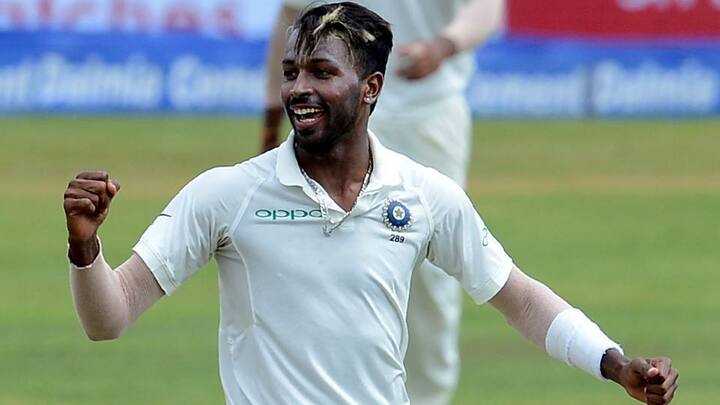 પંડ્યાને ન્યૂઝીલેન્ડ સામેની ત્રીજી અને નિર્ણાયક મેચની અંતિમ ઓવરમાં કોલિન ગ્રેડહોમનો શોટ પકડવા જતા હાથમાં ઈજા થઈ હતી. આ ઈજાના કારણે પંડ્યાને આરામ આપવામાં આવ્યો છે. 