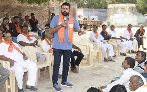 જેતપુર બેઠક પરથી જયેશ રાદડીયાની ટીકિટ આપવામાં આવશે ત્યારે ગઢડા બેઠક પરથી આત્મારામ પરમારનું નામ નક્કી કરવામાં આવ્યું છે જ્યારે હાલોલ બેઠક પરથી જયદ્રથસિંહ પરમારનું નામ નક્કી કરવામાં આવ્યું છે. 