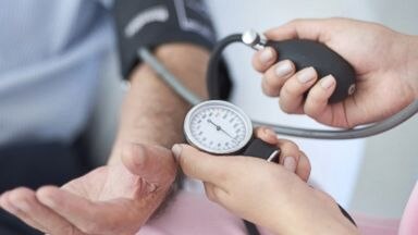 high blood pressure symptoms in hindi