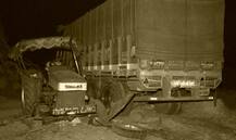 માલપુર-ગોધરા હાઈવે પર ટ્રકે ટક્કર મારતા ટ્રેક્ટર 200 ફૂટ ઢસડાયું, અકસ્માત થતાં જ લોકો ઝબકી ઉઠ્યા, જાણો વિગતે